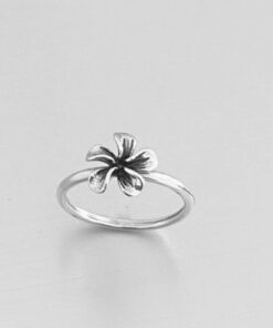 Vintage Lily Flower Decor Ring
